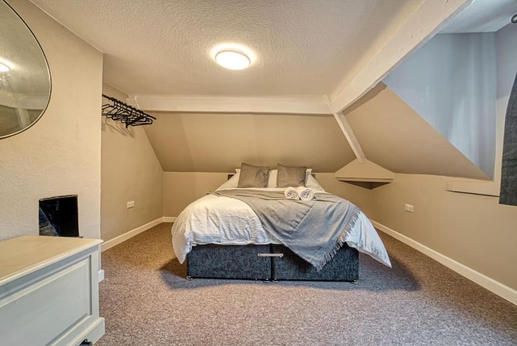 Host & Stay - Underhill House 브리지노스 외부 사진